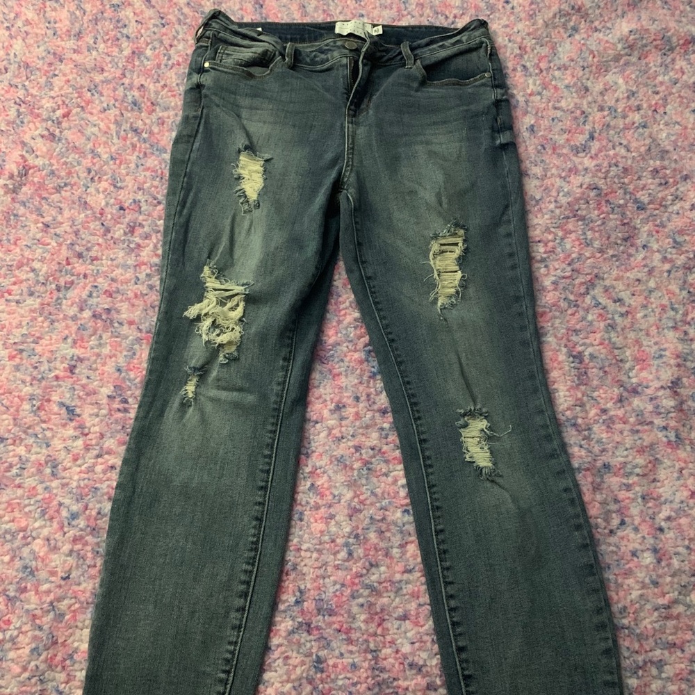 Kendall an kylie boyfriend jeans